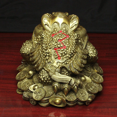 铜摆件三脚金蟾 开业礼品的“吸金”之选，尊贵与祝福的完美融合
